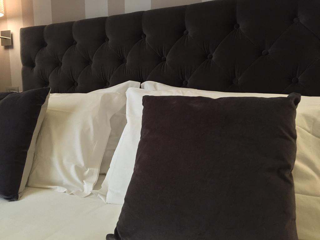29 Venti Luxury Hotel ปาแลร์โม ภายนอก รูปภาพ