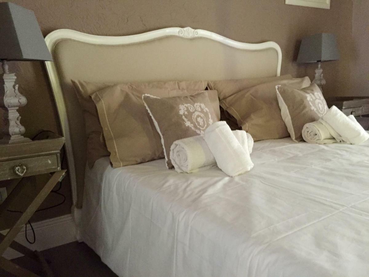 29 Venti Luxury Hotel ปาแลร์โม ภายนอก รูปภาพ